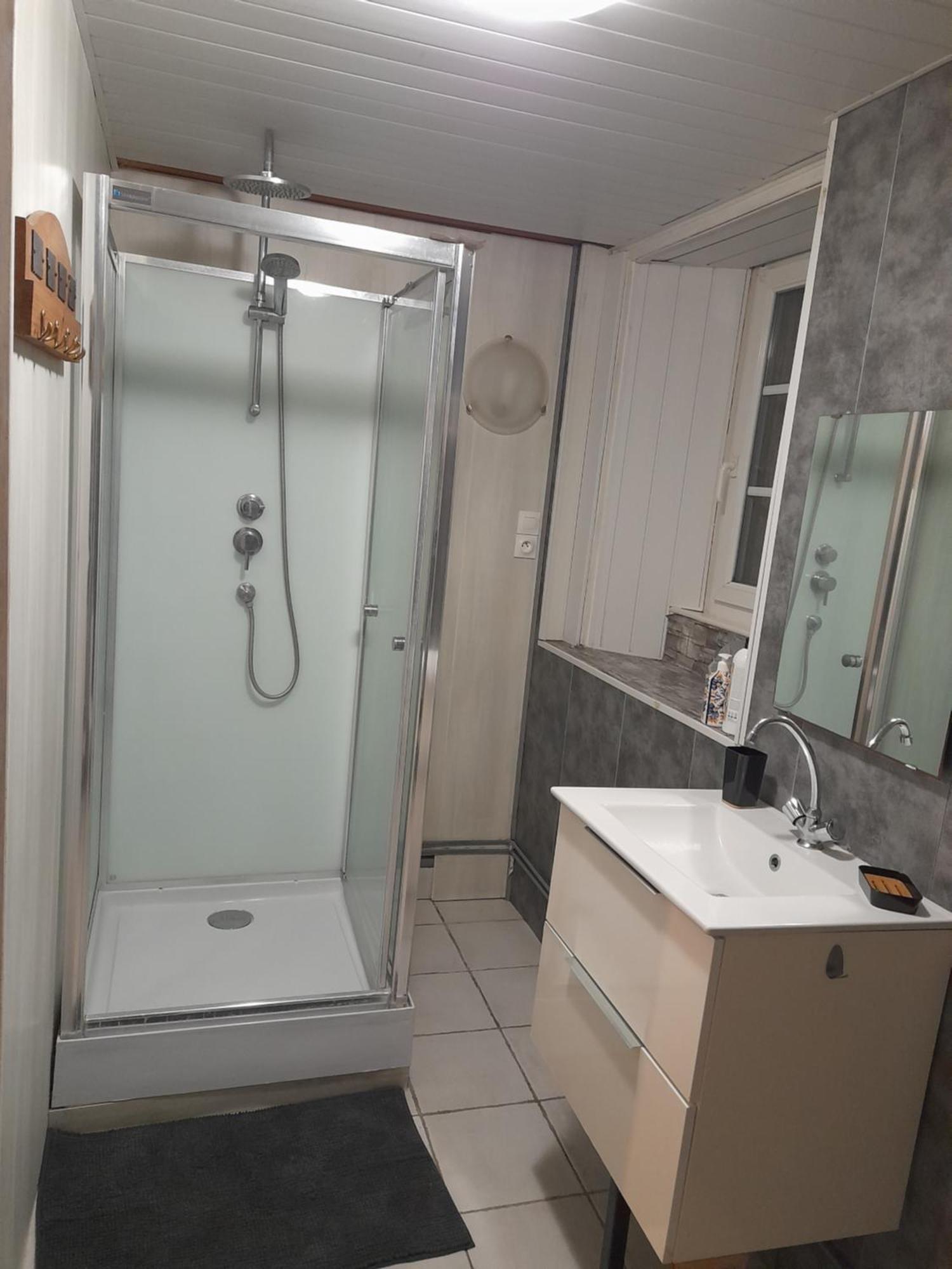Domaine De La Tour Carree - 3 Chambres Benoitville Kültér fotó